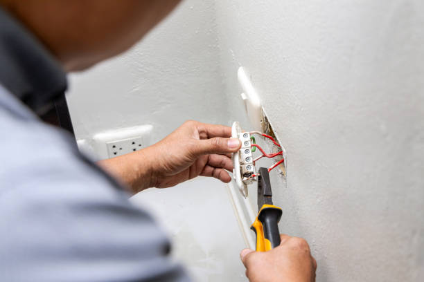 Best Circuit Breaker Repair  in Franklin, MI